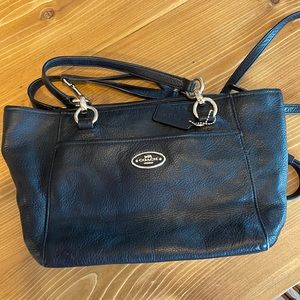 Coach pebble leather shoulder bag